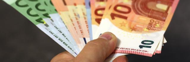 Geld verdienen mit Anruf-Hotline